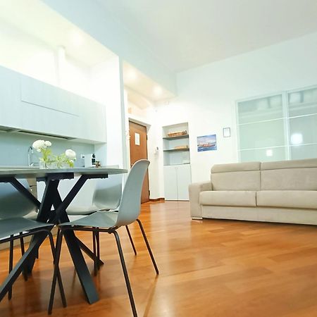 Helvetia Mazzini Apartment Genoa Bagian luar foto
