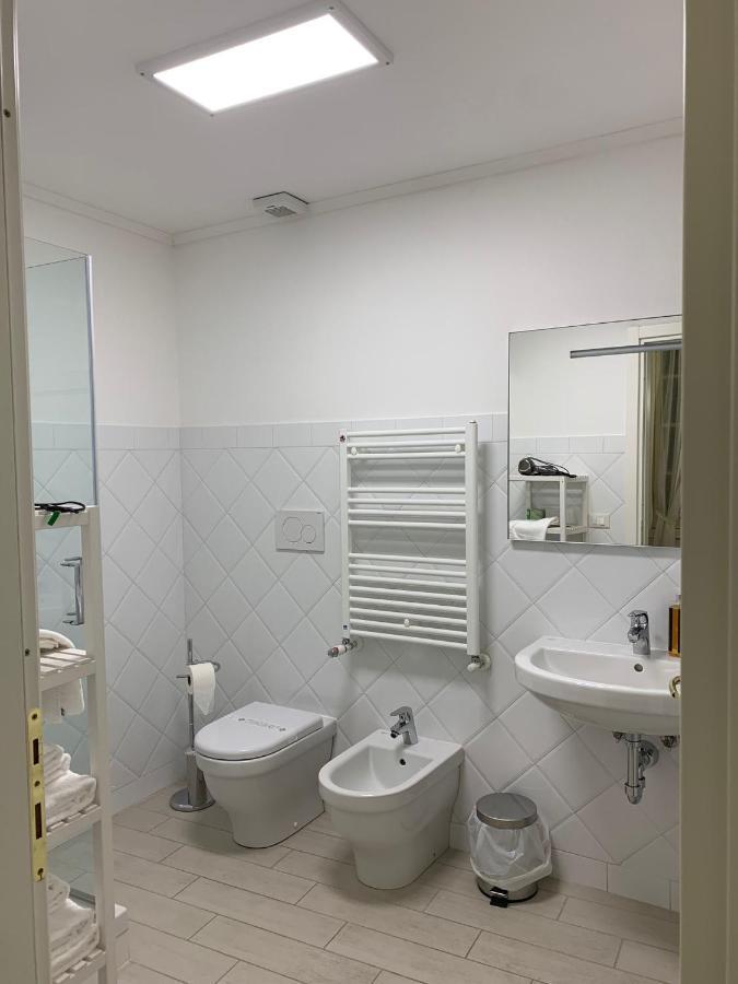 Helvetia Mazzini Apartment Genoa Bagian luar foto